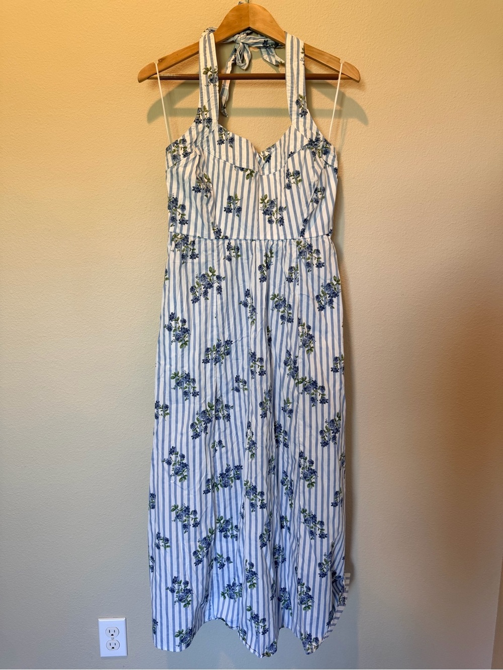 Laura Ashley Floral Stripe Halter Maxi Dress Size M NWOT #0284